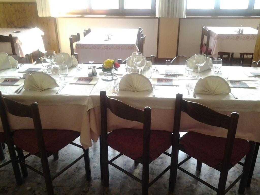 Hotel Poggio D'Oro Riva di Solto Ngoại thất bức ảnh